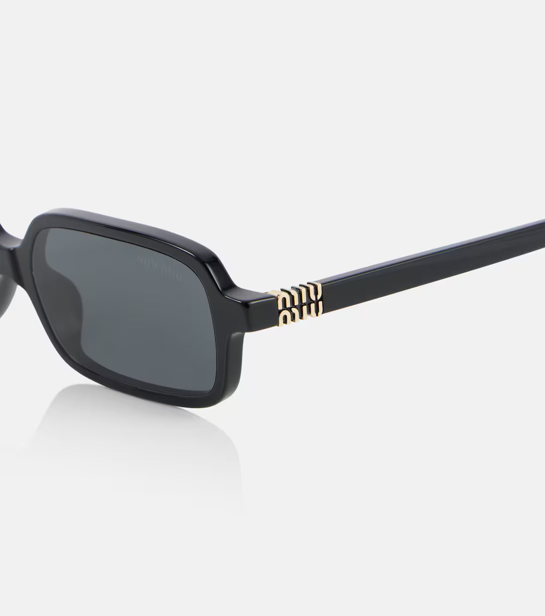 miumiu Sunglasses : 04
